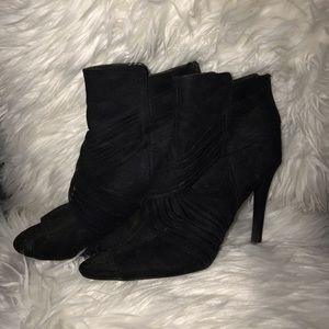 BLACK SUADE HEELS